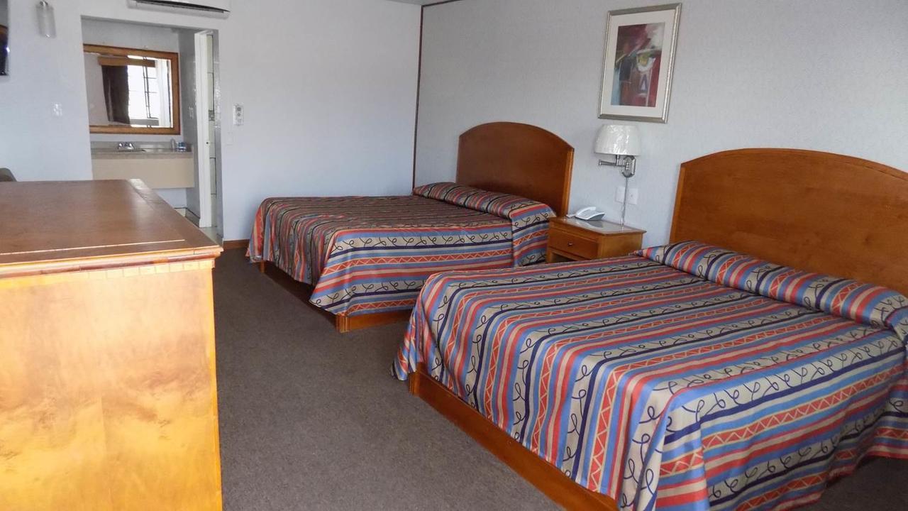 Hotel Del Camino Ciudad Cuauhtemoc  Экстерьер фото